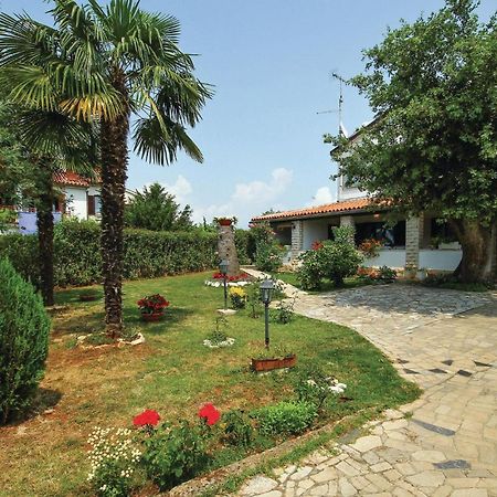 Beautiful Apartment In Porec With Wifi Eksteriør bilde